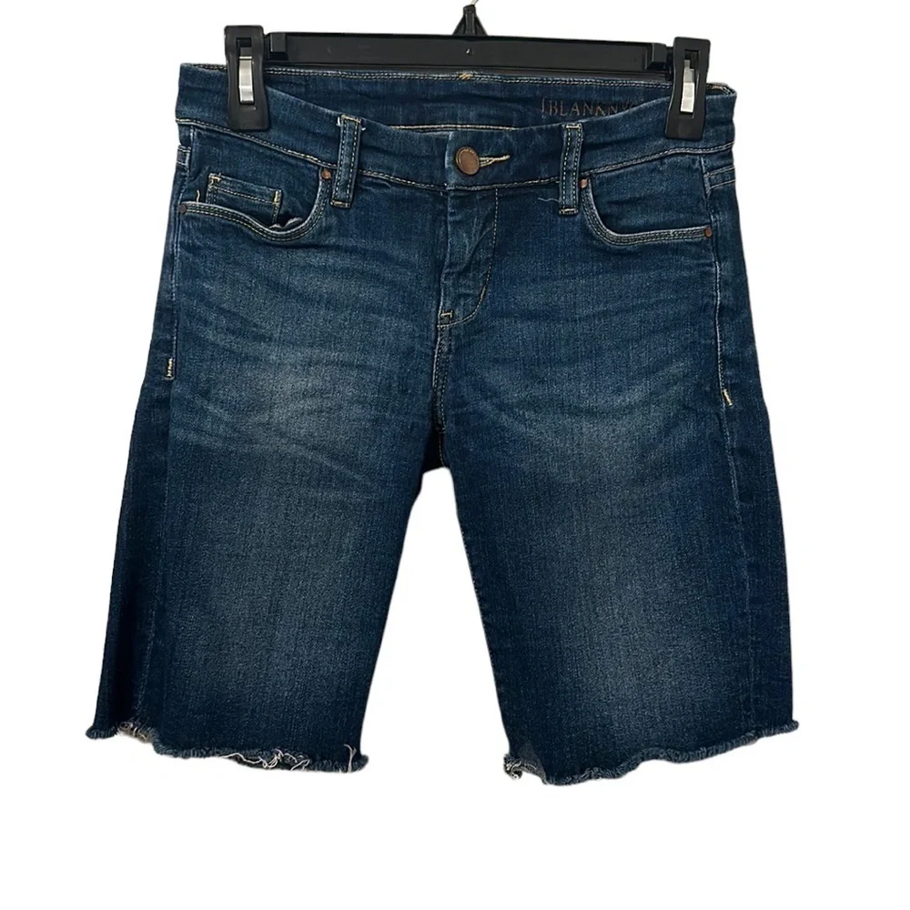 Blank NYC Women’s Frayed Hem Above The‎ Knee Denim Shorts Size 25